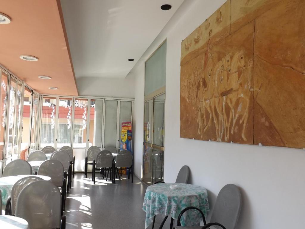 Hotel Victory تْشيزيناتيكو المظهر الخارجي الصورة